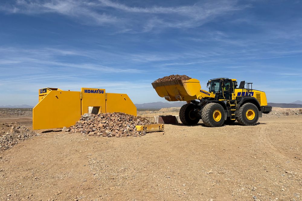 Komatsu mobile crusher processing stones for road base aggregate