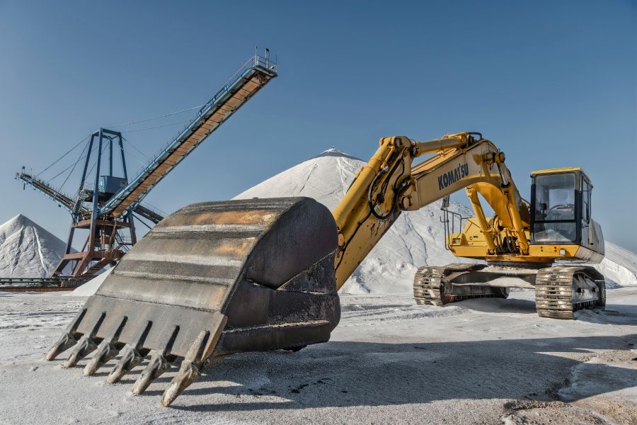 Komatsu hydraulic excavator on East African construction project